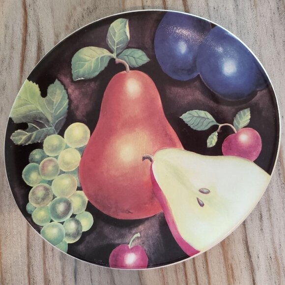 FURIO Eden Fruit Design Pear Grape Plumb Oval Salad 4 Plates, 8 3/8 inches - Picture 4 of 8